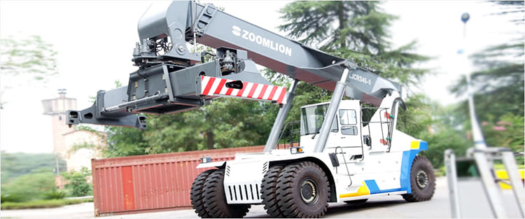 Zoomlion Reach Stacker | Container Stacker Machine ZLJCRS45-5 for Sale