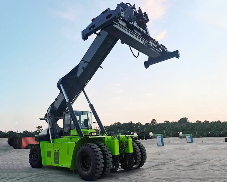 Zoomlion Reach Stacker | 45 Ton Reach Truck Stacker Zrs4531 for Sale